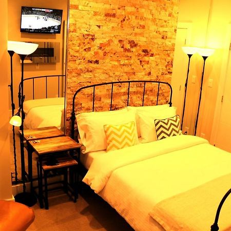 Ritchie B&B Edmonton Bagian luar foto